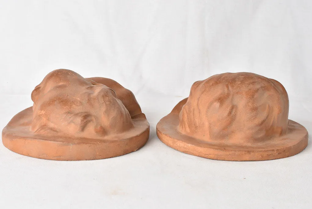 2 cherub wall sculptures Atelier Prome?the?e - terracotta 10¼"