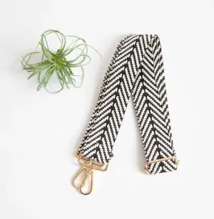 Black & White Zig Zag Strap