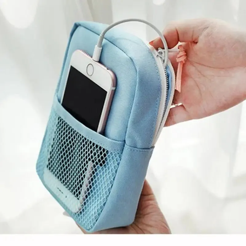 GADGET TRAVEL BAG