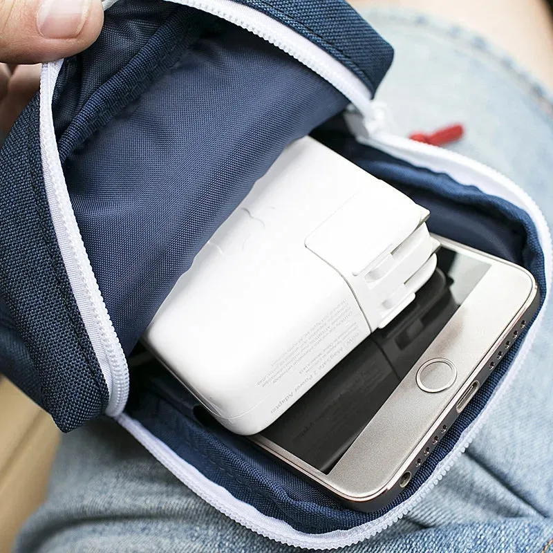 GADGET TRAVEL BAG