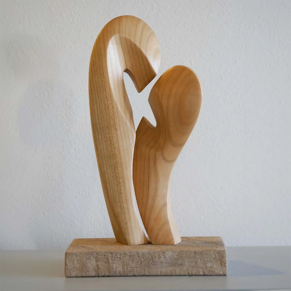 Lovers - Handmade shelf sculpture in timber