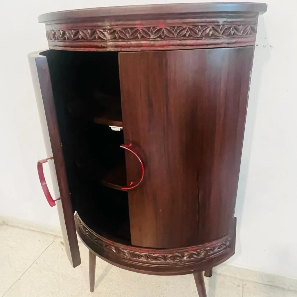 Sheraz : Circular cabinet