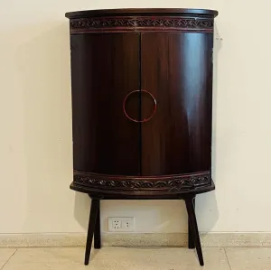 Sheraz : Circular cabinet