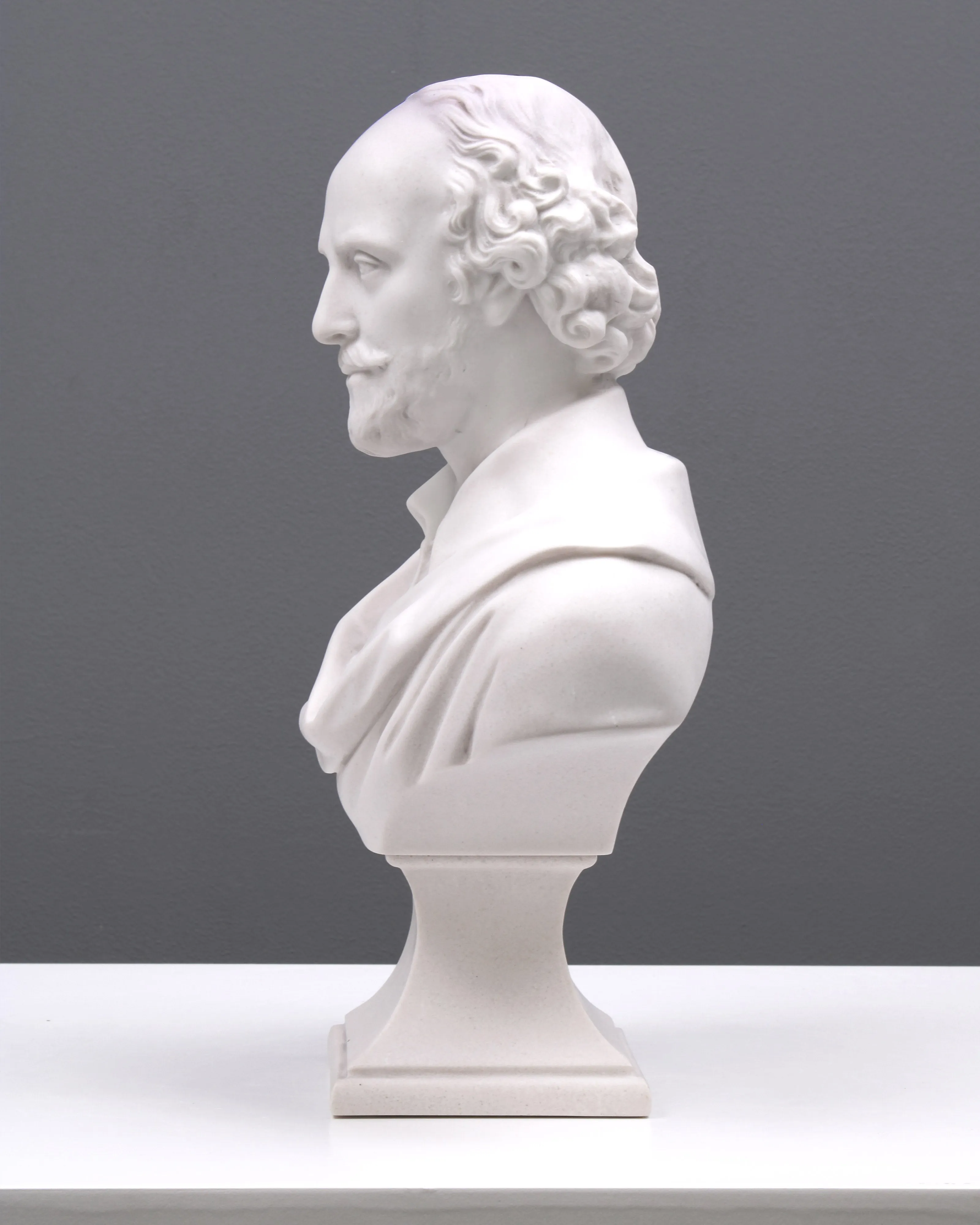 William Shakespeare Bust Sculpture